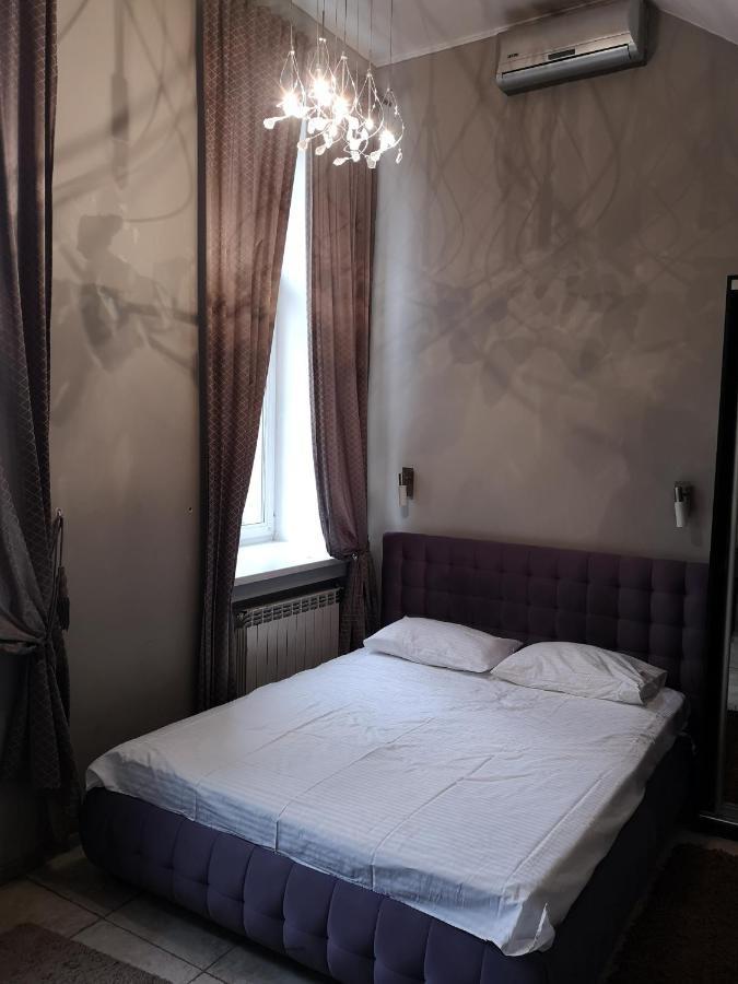 Opera Apart Hotel Kiev Ngoại thất bức ảnh