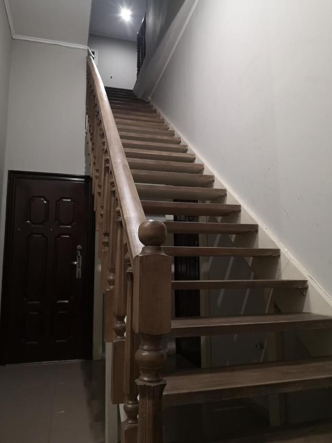 Opera Apart Hotel Kiev Ngoại thất bức ảnh