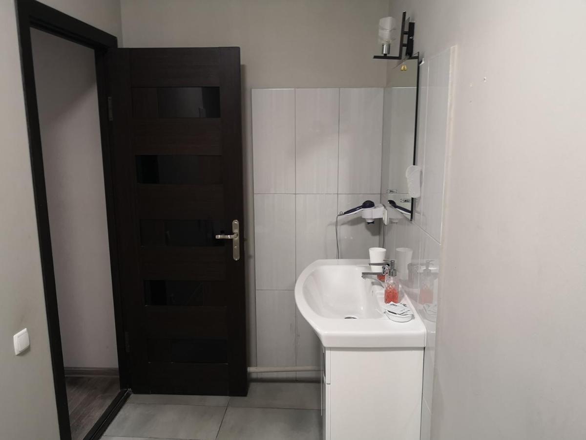 Opera Apart Hotel Kiev Ngoại thất bức ảnh
